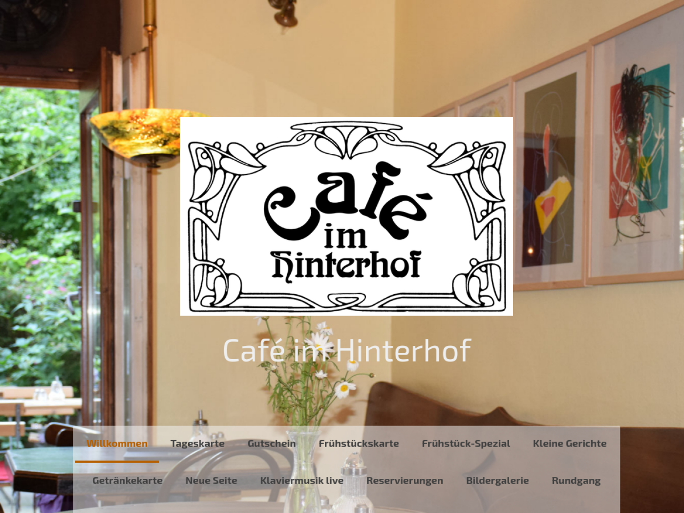 Website-Screenshot von Café im Hinterhof